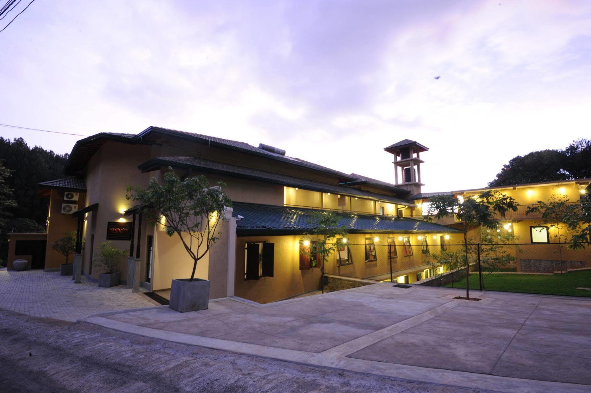 Melheim Kandy Villas Luaran gambar