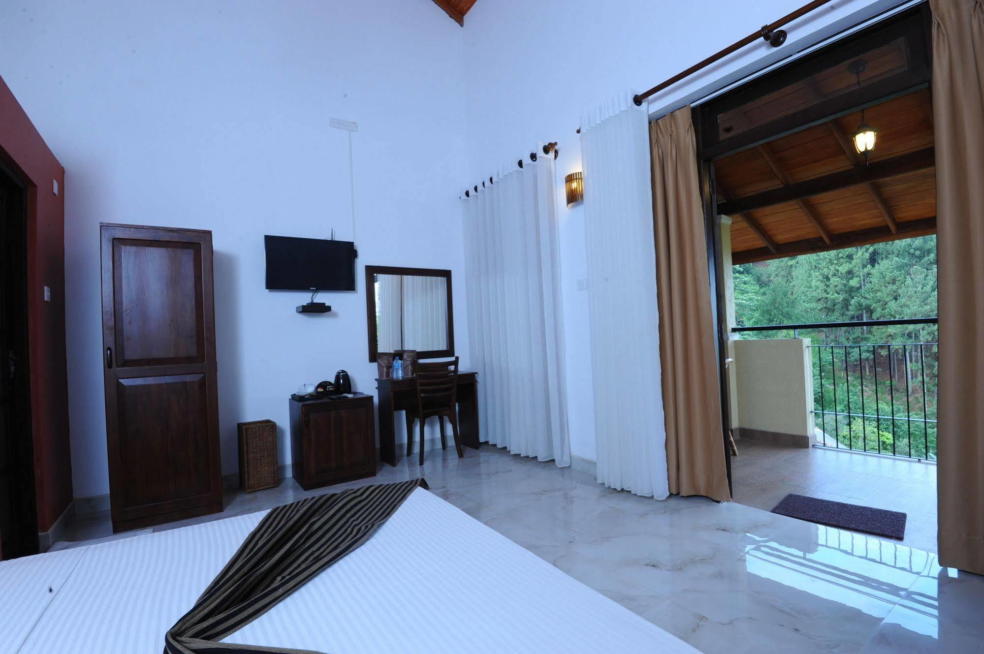 Melheim Kandy Villas Luaran gambar