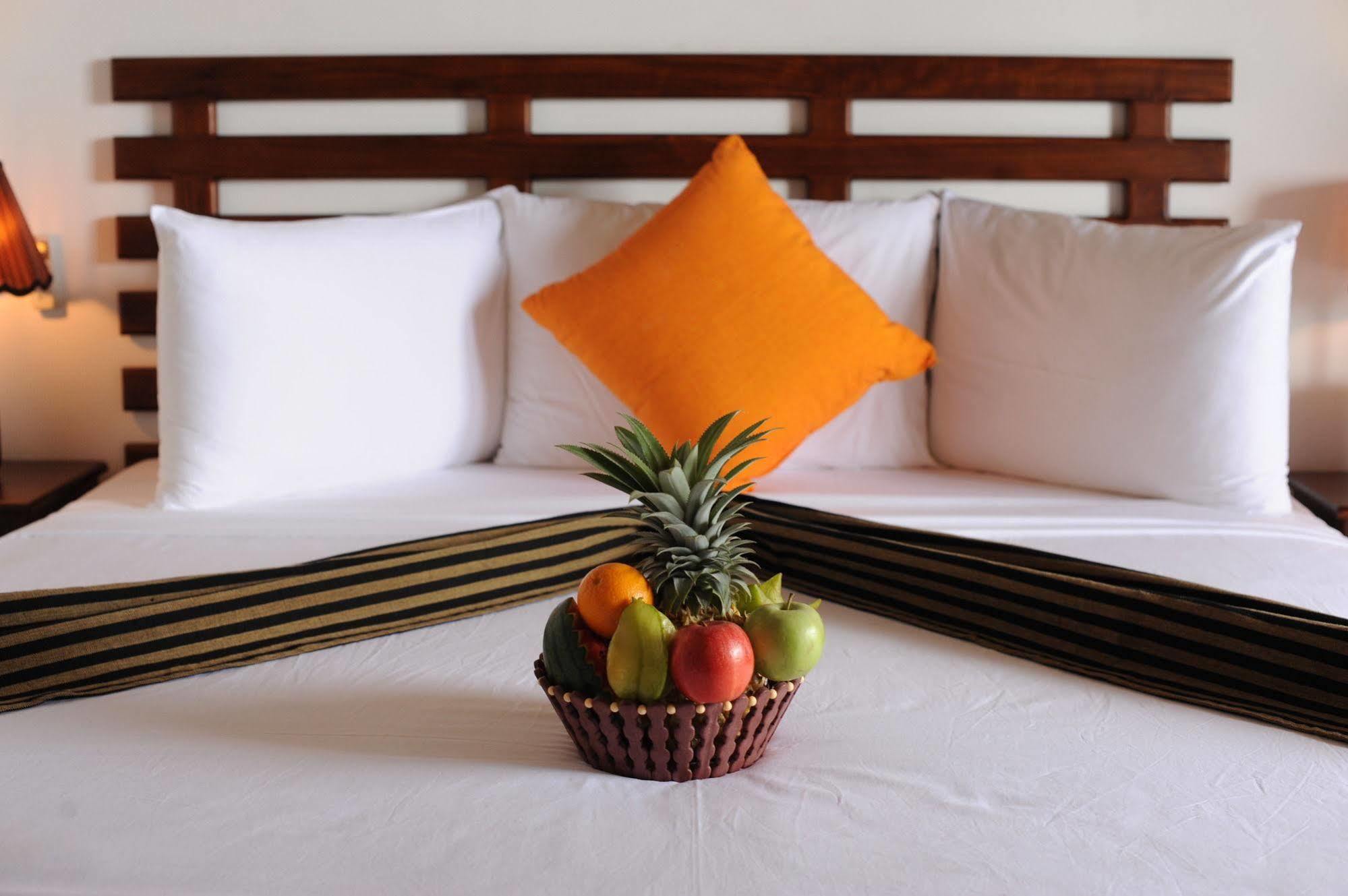 Melheim Kandy Villas Luaran gambar