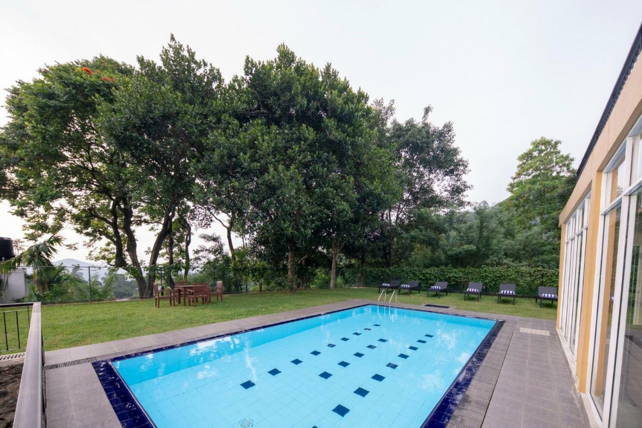 Melheim Kandy Villas Luaran gambar