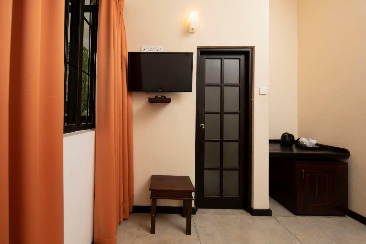 Melheim Kandy Villas Luaran gambar